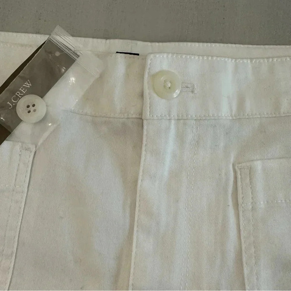 J. Crew New Patch-Pocket Chino Short Women's White Cotton Button Front Sz 14 NWT - Picture 3 of 9